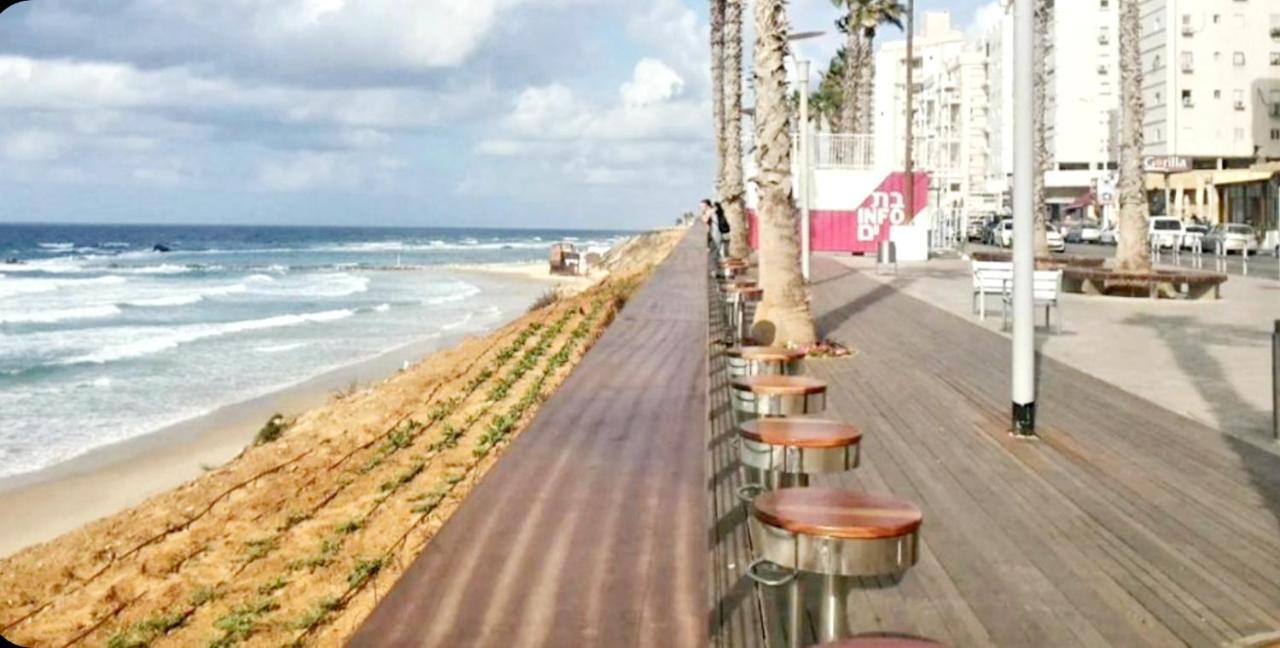 Apart Hotel Tlv/Bat Yam Beach Front 1207 Екстер'єр фото